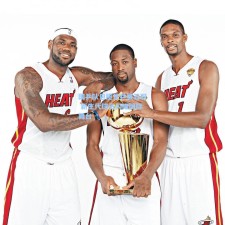 国乒队包揽世乒赛五冠 新生代球员闪耀国际舞台