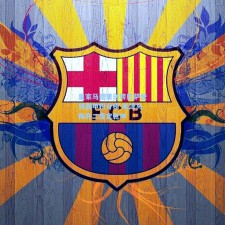 皇家马德里逆转巴萨登顶西甲积分榜 本泽马梅开二度定乾坤